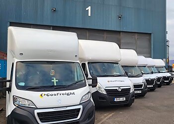 Luton removal companies Cos Freight Ltd image 1