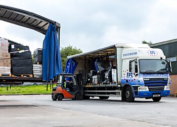 Courier Connections (Scotland) Ltd