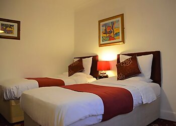 Crown Lodge Guest House