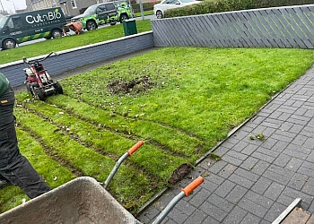 Cut N Blo Landscaping Ltd
