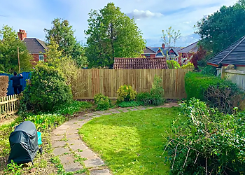 Cutting Edge Fencing & Decking