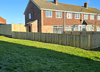 Cutting Edge Fencing & Decking  Cutting Edge Fencing & Decking