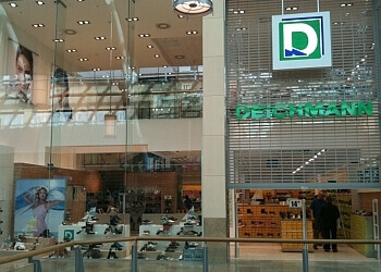 Trainer shops cardiff Clearance