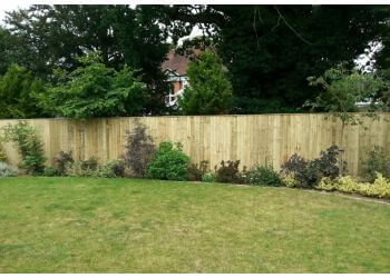 3 Best Fencing Contractors in Wycombe, UK - ThreeBestRated