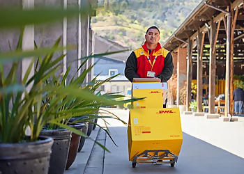 DHL Express Cambridge