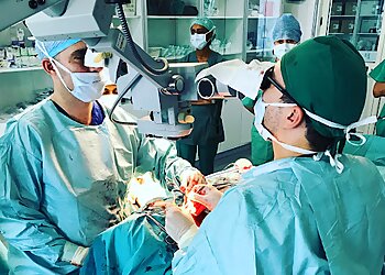 Dan Saleh, MB, ChB, BSc (Hons), FRCS (Plast)