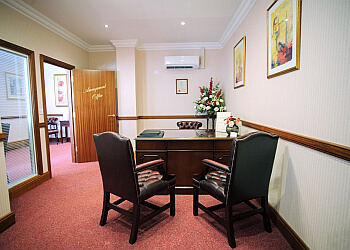 Daniel Robinson & Sons