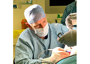 David Johnson, BA (Cantab), MA (Cantab), BM BCh (Oxon), DM (Oxon), FRCS (Plast) - THE MANOR HOSPITAL