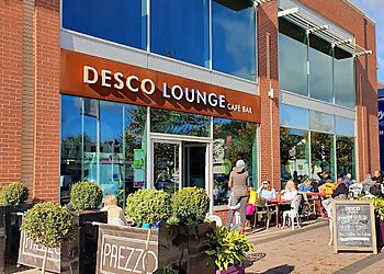 Desco Lounge