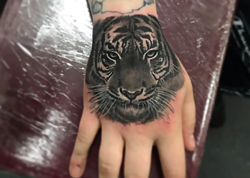 Devils Ivy Tattoo studio