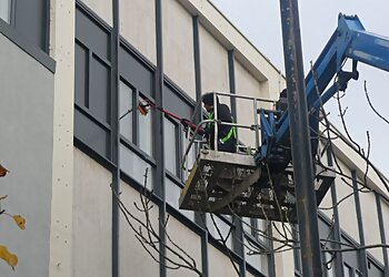 Diamond Cleaning Services