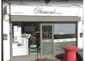 Diamond Nail Bar