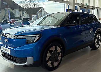 Dinnages Ford Worthing