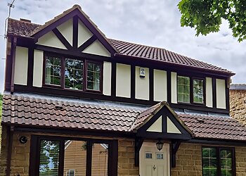 Divine Decor & Maintenance