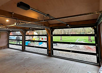 Doormatic Garage Doors