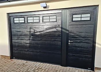 Doormatic Garage Doors