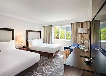 DoubleTree by Hilton St. Anne's Manor