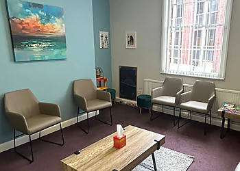 Dr Vicki Edwards - Leicester Psychology Clinic