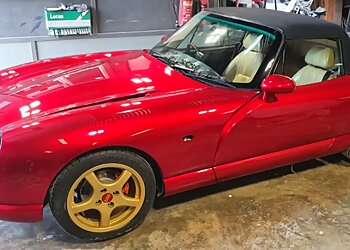 Dynamite Auto Body Works