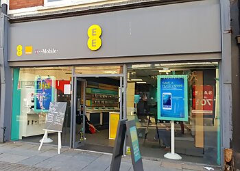 Bridgend mobile phone shops EE image 1