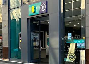 EE Wakefield EE Wakefield