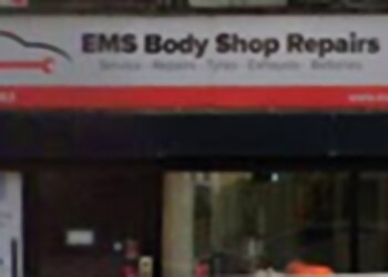 Waltham Abbey car body shops EMS Body Shop Repairs Ltd. image 1