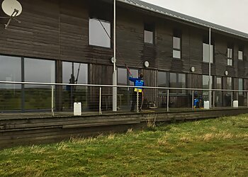 Easy Access Window Cleaning