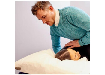 Ed Madeley M.Ost - MOVEMENT AND WELLBEING CLINIC