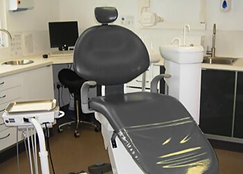 Doncaster dentists Edlington Dental Centre image 1