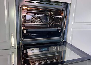 Elbow Grease Oven Cleaning