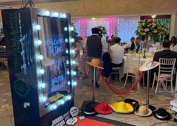 Emerald Lion Photo Booths Ltd
