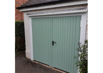 3 Best Garage Door Companies in Portsmouth, UK - Expert Recommendations