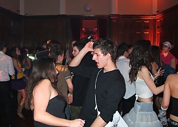 En Masse Productions