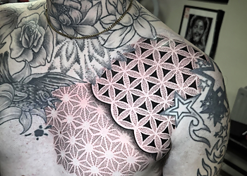 End of The Line Tattoo Studio 