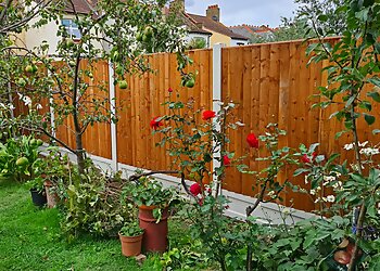 Essex Green Fencing