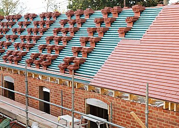 Slough roofing contractors Eversure Roofing image 1