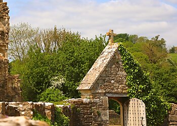 Farleigh Hungerford Castle