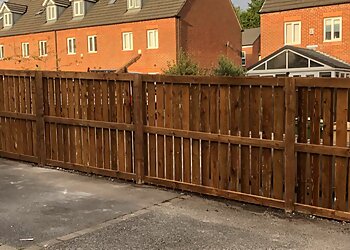 Farnworth Fencing Ltd
