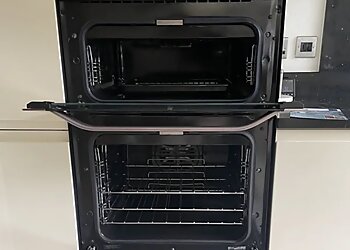 Feminine Touch Oven Cleaning