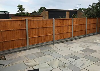 Fencing Northampton C&D Gates repair Ltd