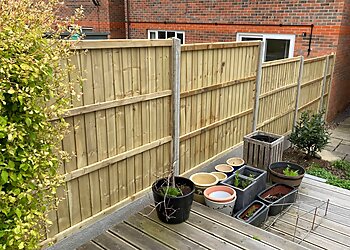 Fencing Northampton C&D Gates repair Ltd