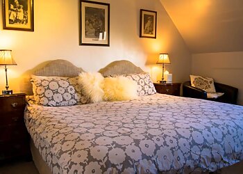 Field View Bed and Breakfast