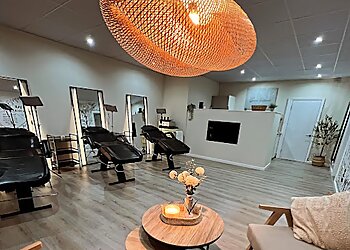 Fine Strokes Microblading/SPMU & Aesthetics