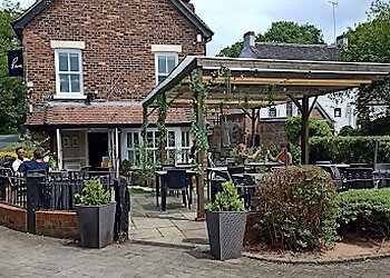 Fiume Italian Bar & Restaurant