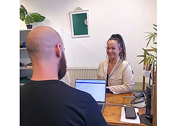 Flux Chiropractic Hull