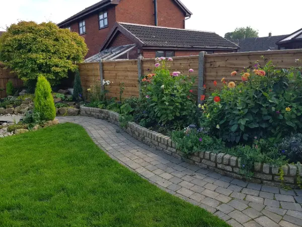 Forest Green Fencing review image 1