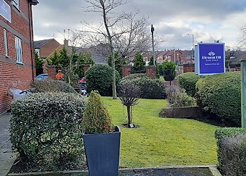 Four Seasons Lawn Care