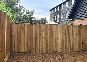 Foxes Fencing and Landscaping
