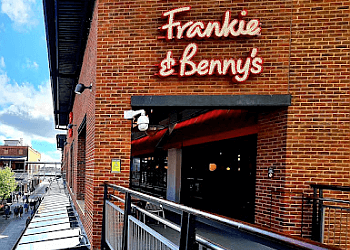 Frankie & Benny's