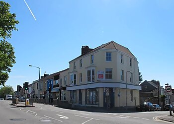 Franks and Toms Architects Ltd.